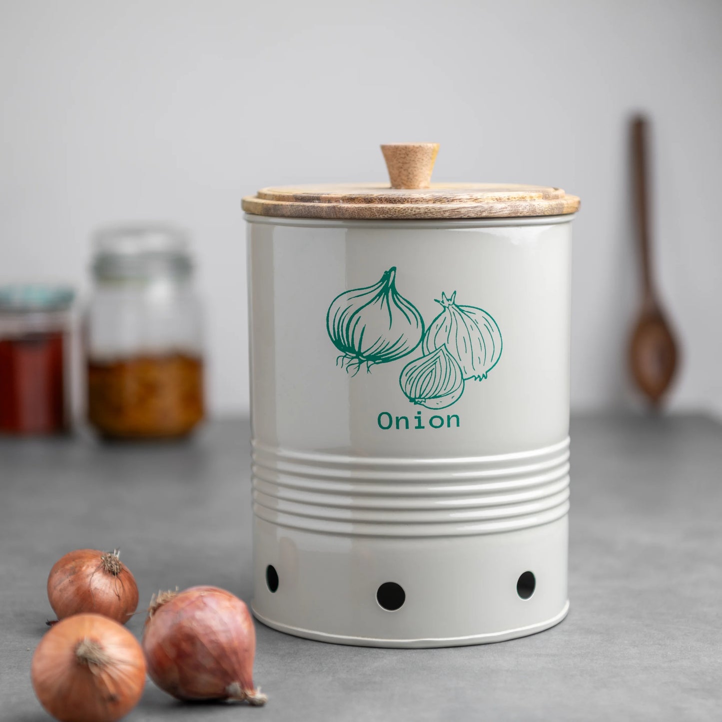 Gourmet Onion Container with Wooden Lid