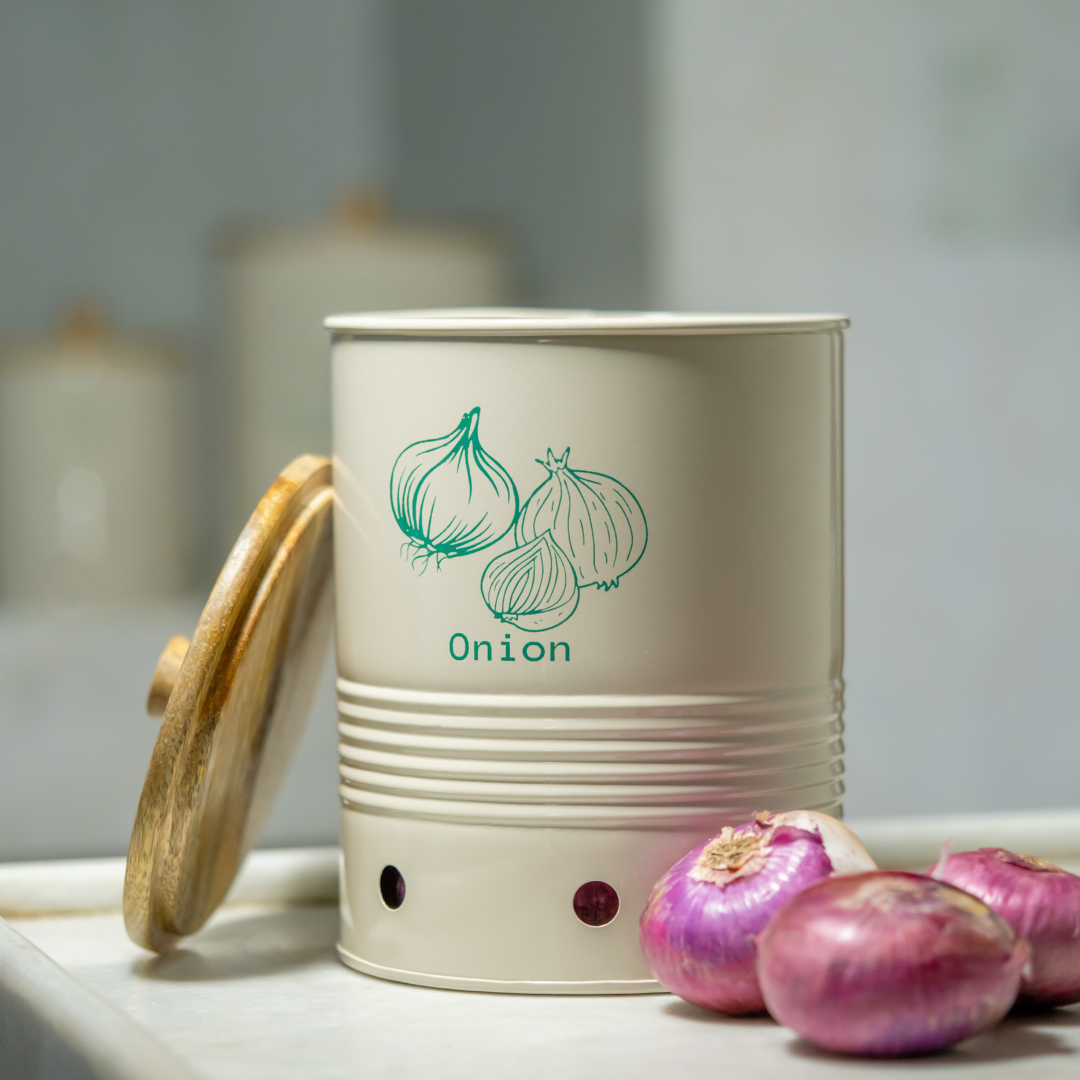 Gourmet Onion Container with Wooden Lid