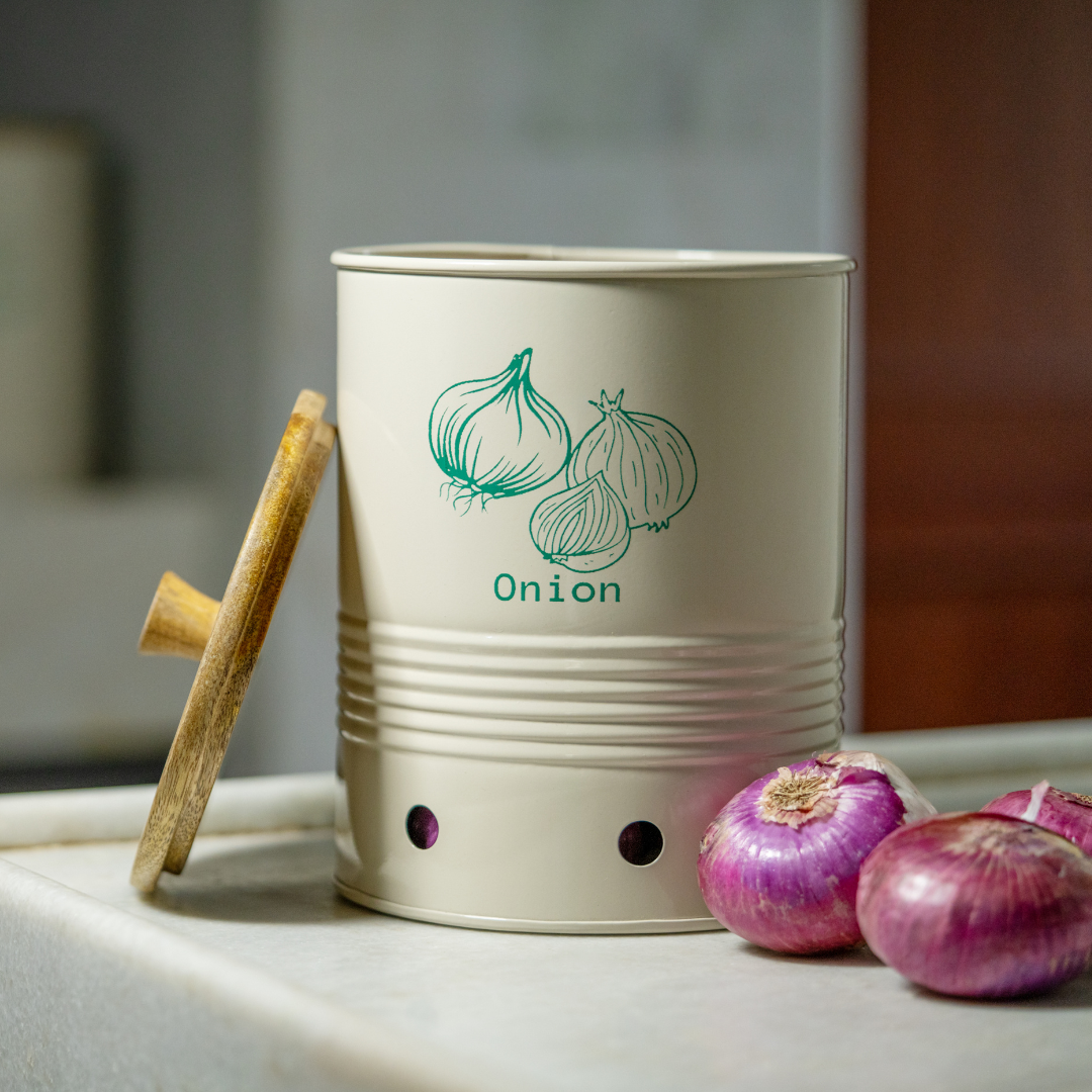 Gourmet Onion Container with Wooden Lid