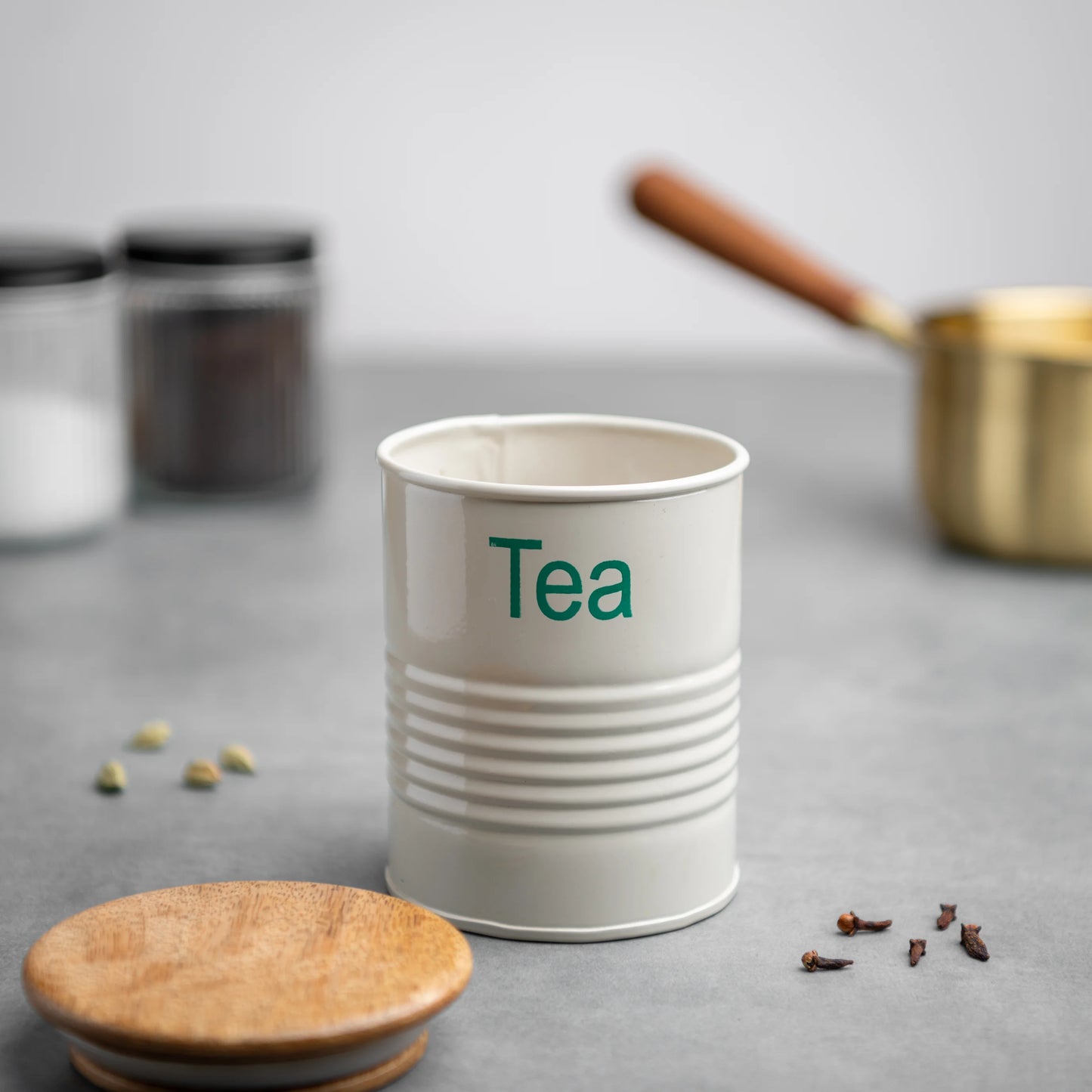 Gourmet Tea and Sugar Containers with Wooden Lid