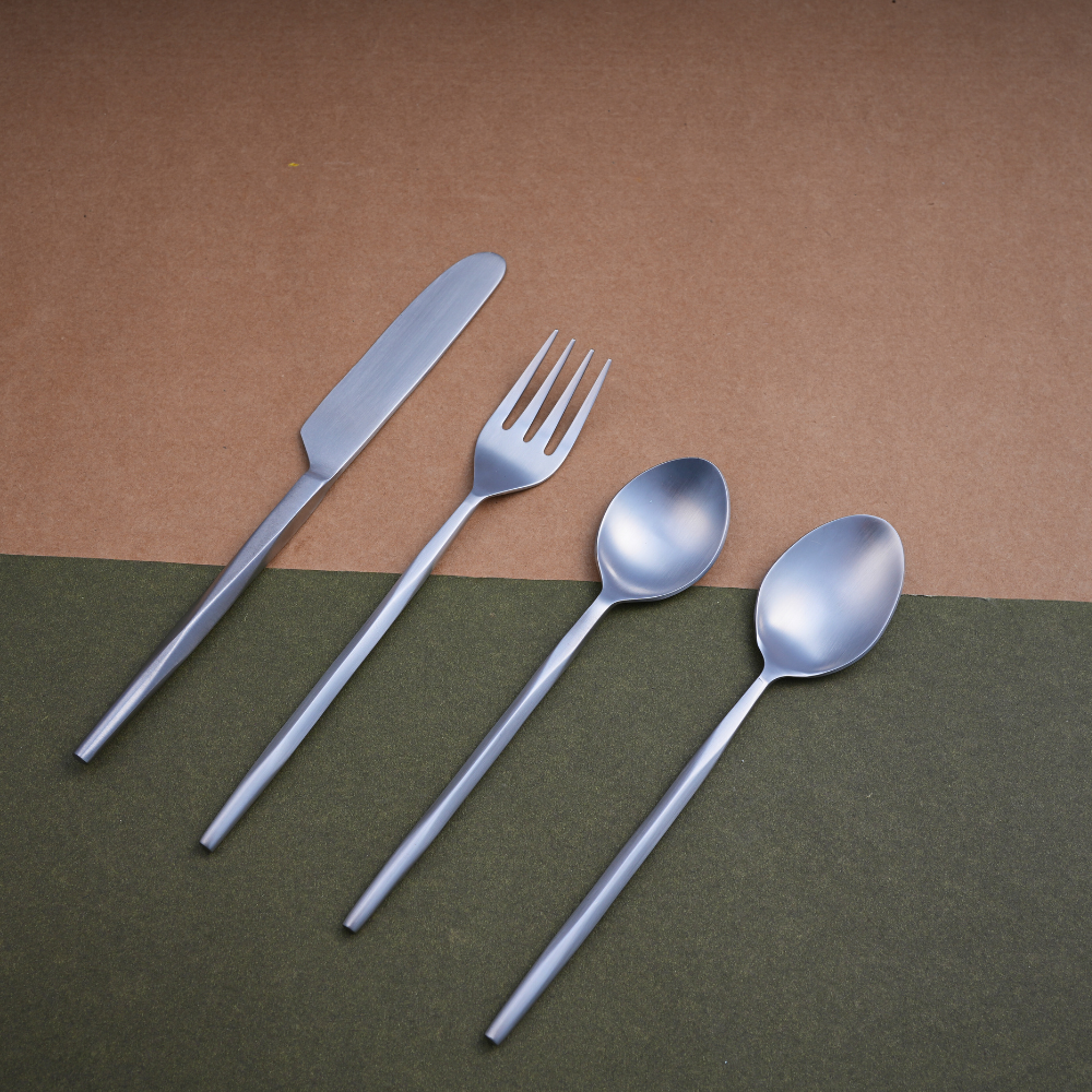 Diamond Dine Cutlery - Set of 4